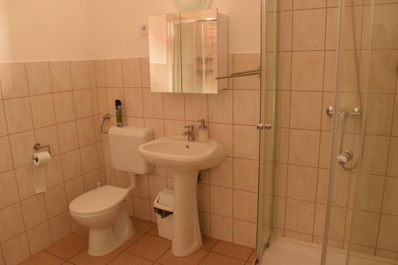 Ladik Vendeghaz Hotel Tiszafüred Екстериор снимка